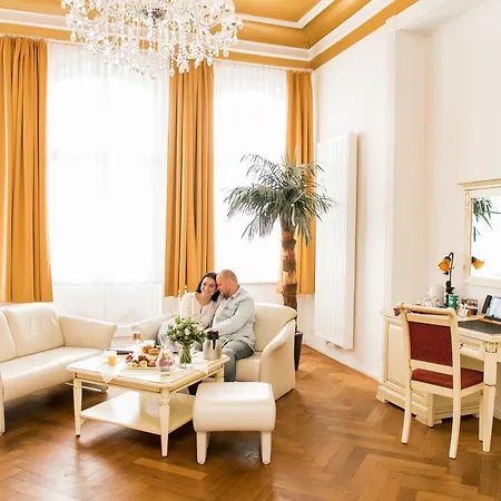 Hotel Stadtperle 3*