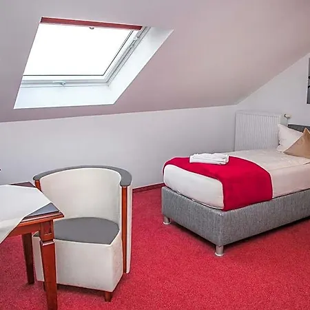 Hotel Stadtperle 3*