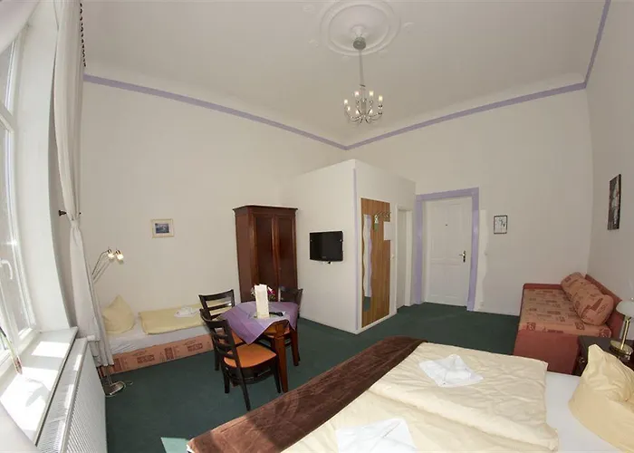 Отель Stadtperle Росток